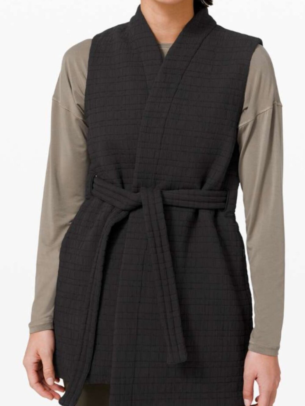 Lululemon Serene Travels Vest Black quilted tie waist 10